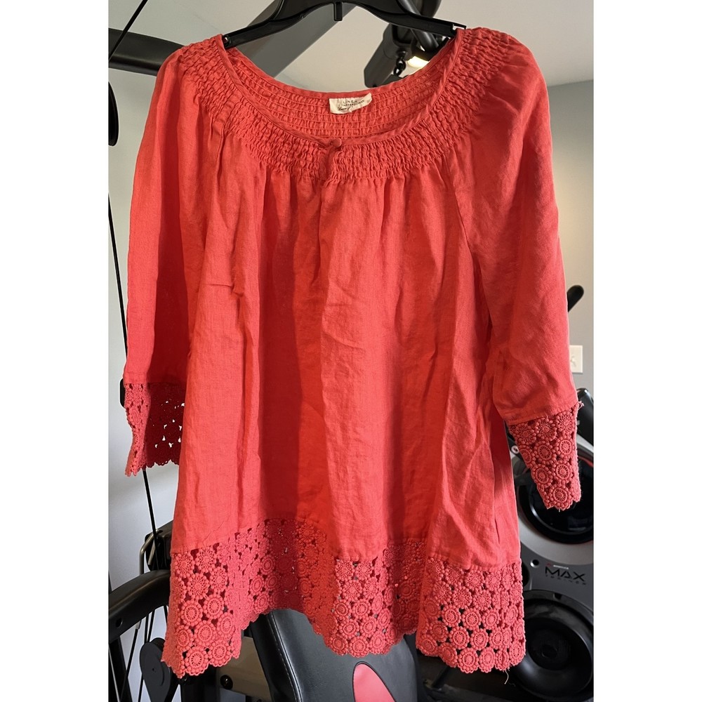 Women's Linen Charters Coral Blouse with detail around arms and bottom; size XL